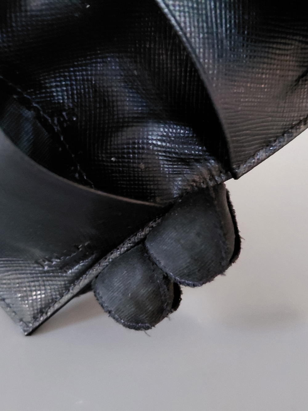 Prada Black Logo Compact Wallet - Picture 5 of 5